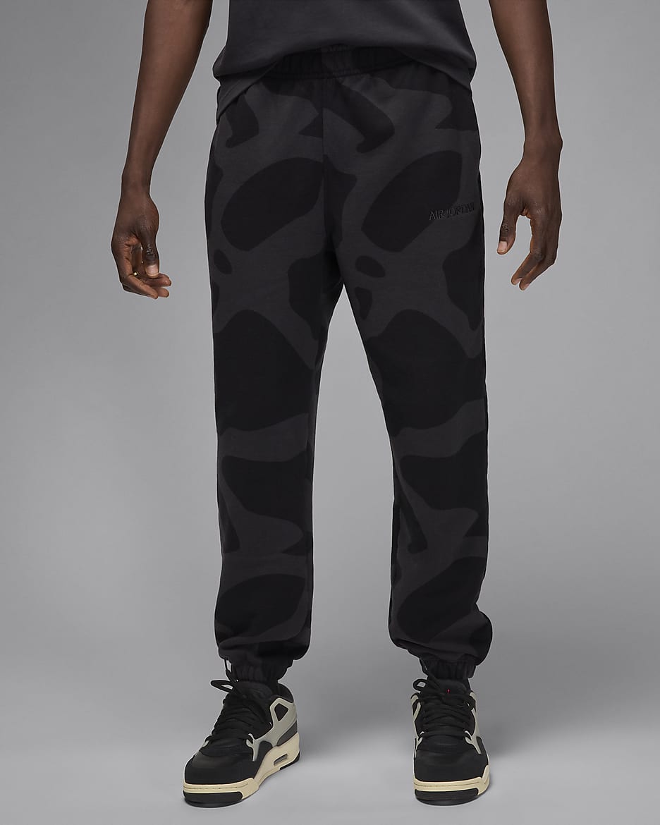 Air Jordan Wordmark Men's Camo Fleece Pants. Nike JP Air Jordan Wordmark Men's Camo Fleece Pants. Nike JP
